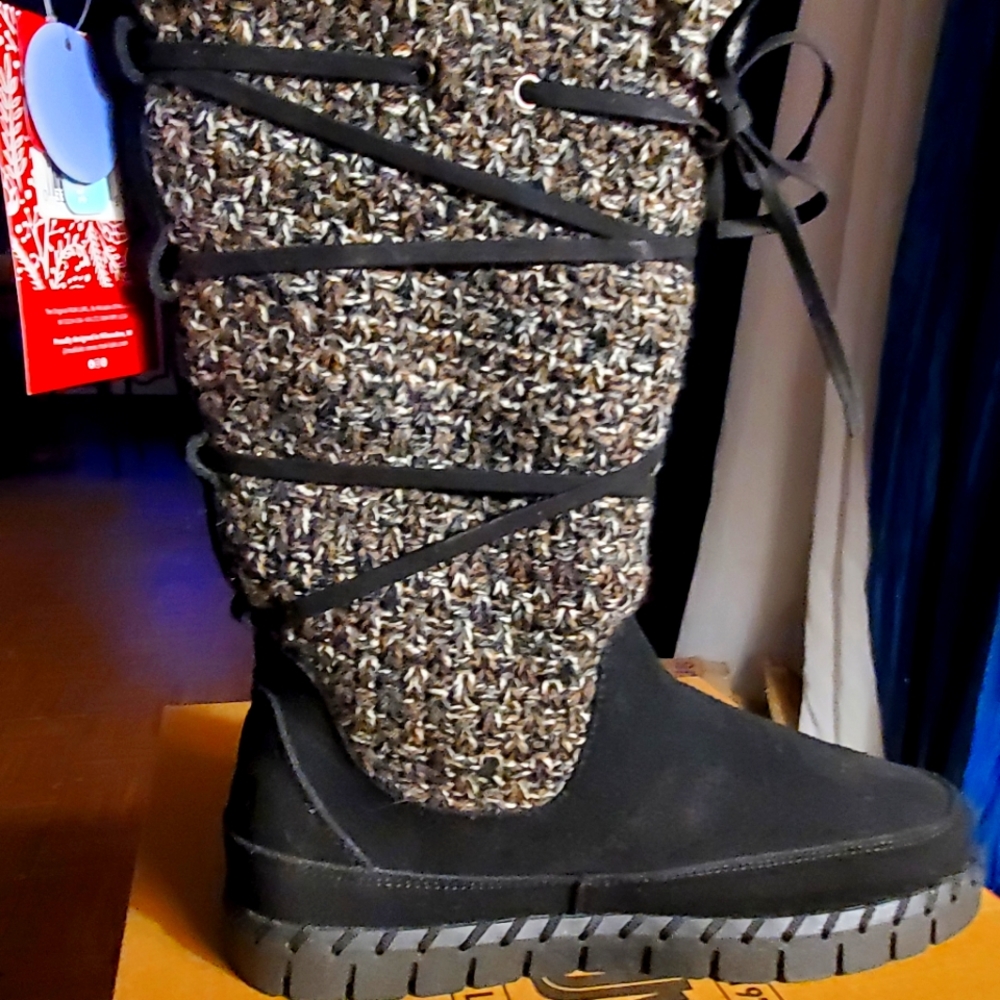 Womens Muk Luks